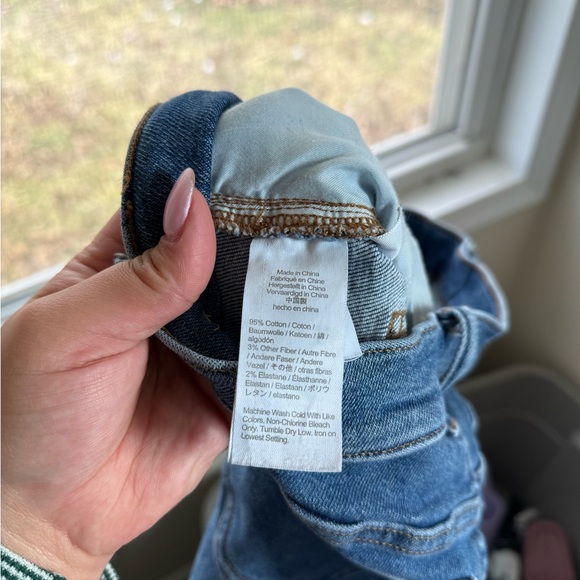 The Perfect Vintage Jean in Melgrove Wash - Picture 7 of 7